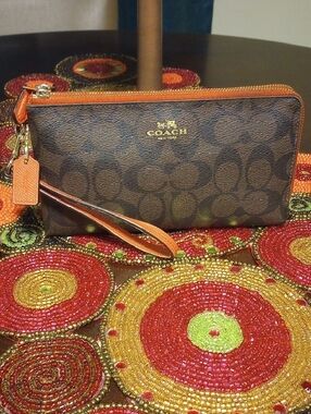 Coach Signature Double Zip Wallet